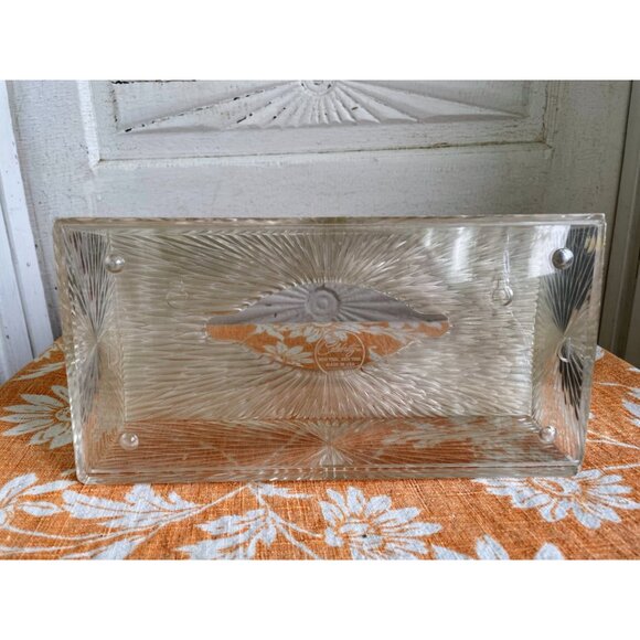 Vintage MCM clear Lucite Sunburst Pattern Tissue Box Cover - Picture 4 of 10